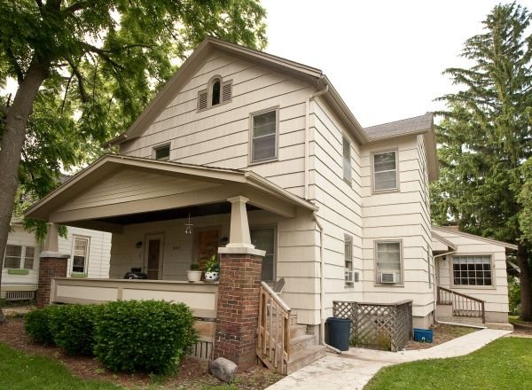805 E. Market #2-3, Bloomington