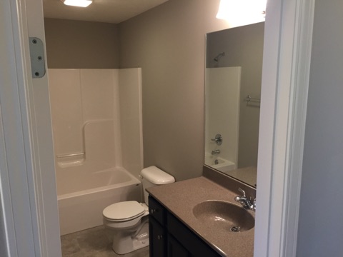 1653 Belclare Road, Normal