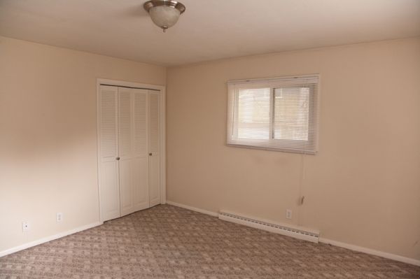 205 Eisenhower #2, Bloomington