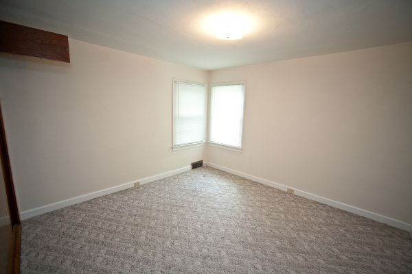 805 E. Market #2-3, Bloomington