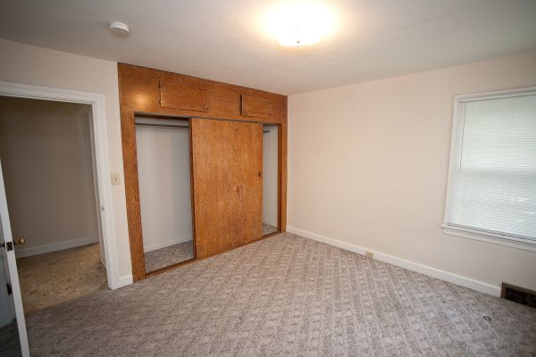 805 E. Market #2-3, Bloomington