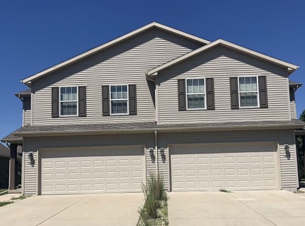 1653 Belclare Road, Normal