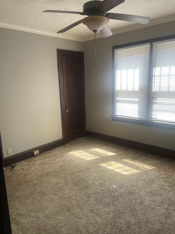 104 E. Cherry, Normal