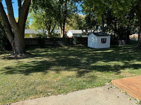 105 Greenleaf, Bloomington