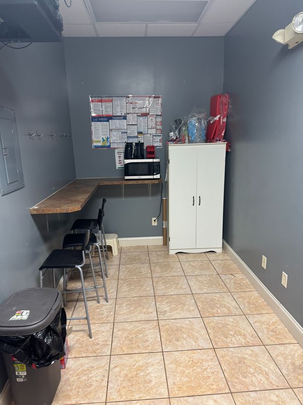 3801 G.E. Road, Bloomington #4